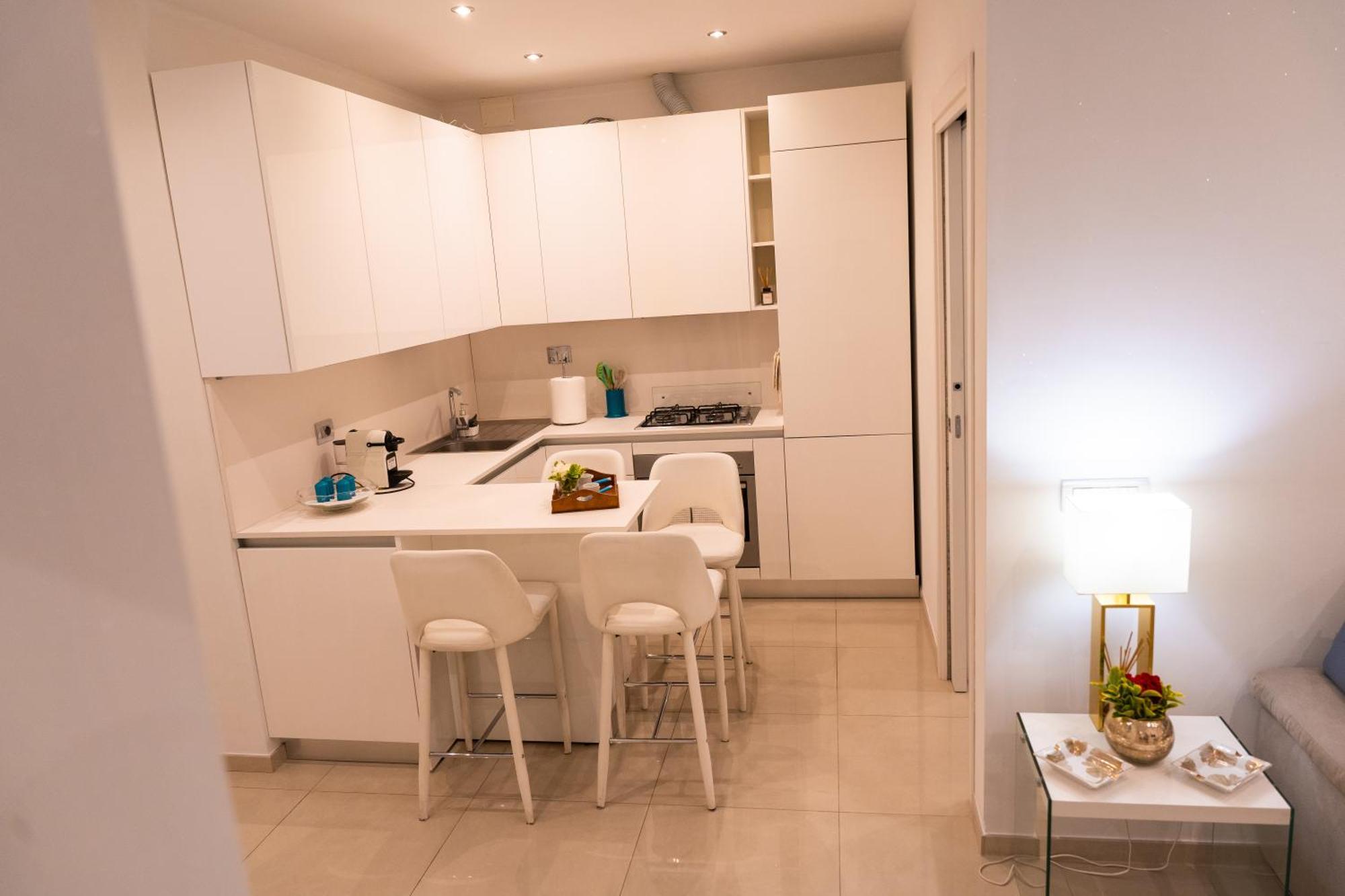 Moderno Alloggio A Roma Centro エクステリア 写真